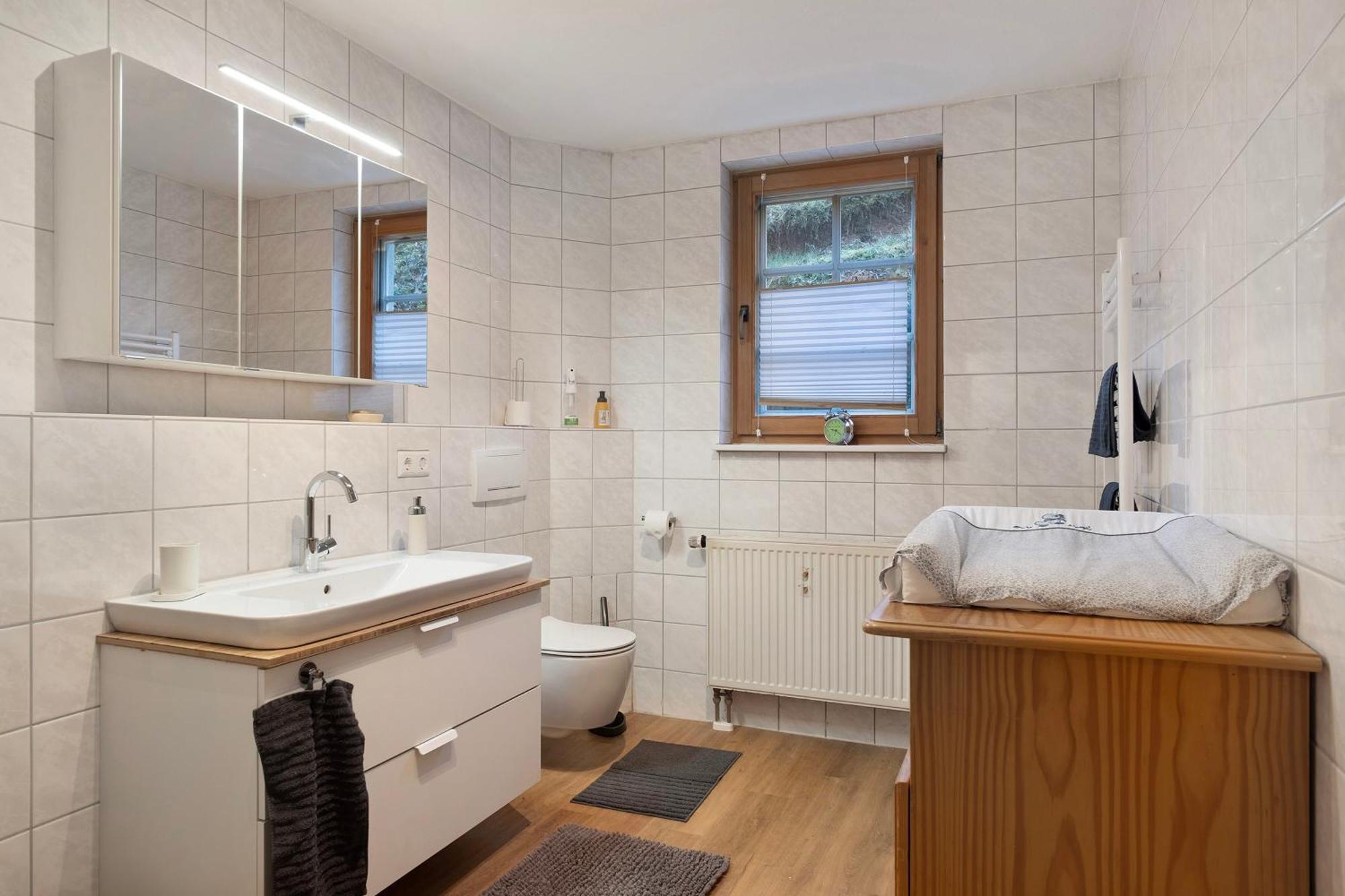 Ruhige Schwarzwald Ferienwohnung Buchenbach  Eksteriør bilde